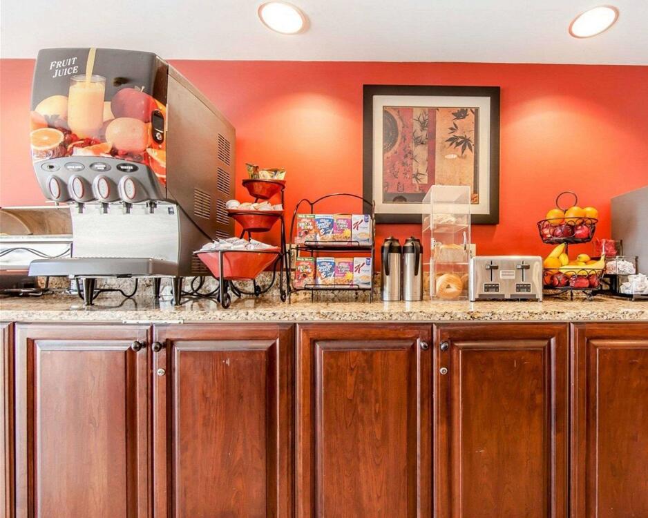 Foto de restauración de Hotel MainStay Suites Knoxville Airport