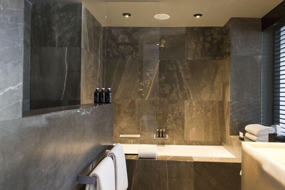 Foto del baño de Hotel Habita MTY