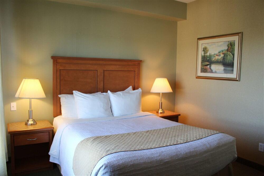 Foto de una habitación de Hotel Best Western King George Inn &amp;amp; Suites