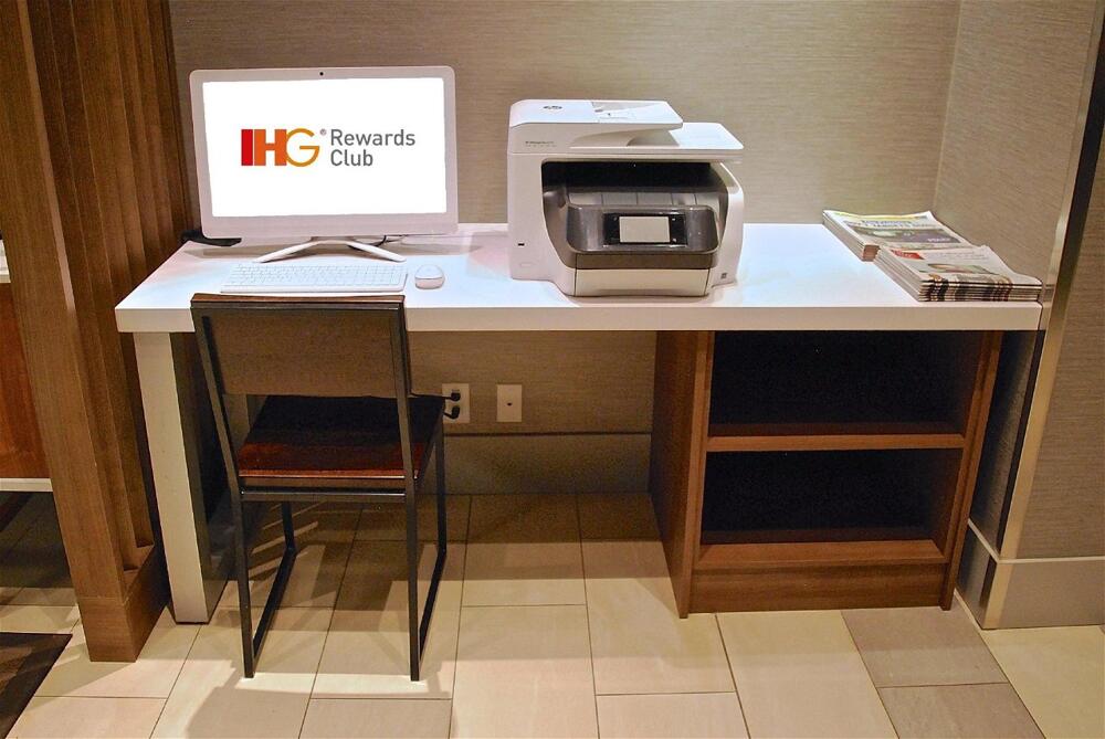 Foto de los servicios de Holiday Inn Express Vancouver Airport-Richmond, an IHG Hotel