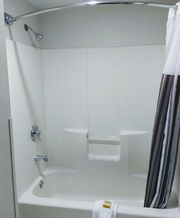 Foto del baño de Hotel La Quinta by Wyndham Melbourne Viera