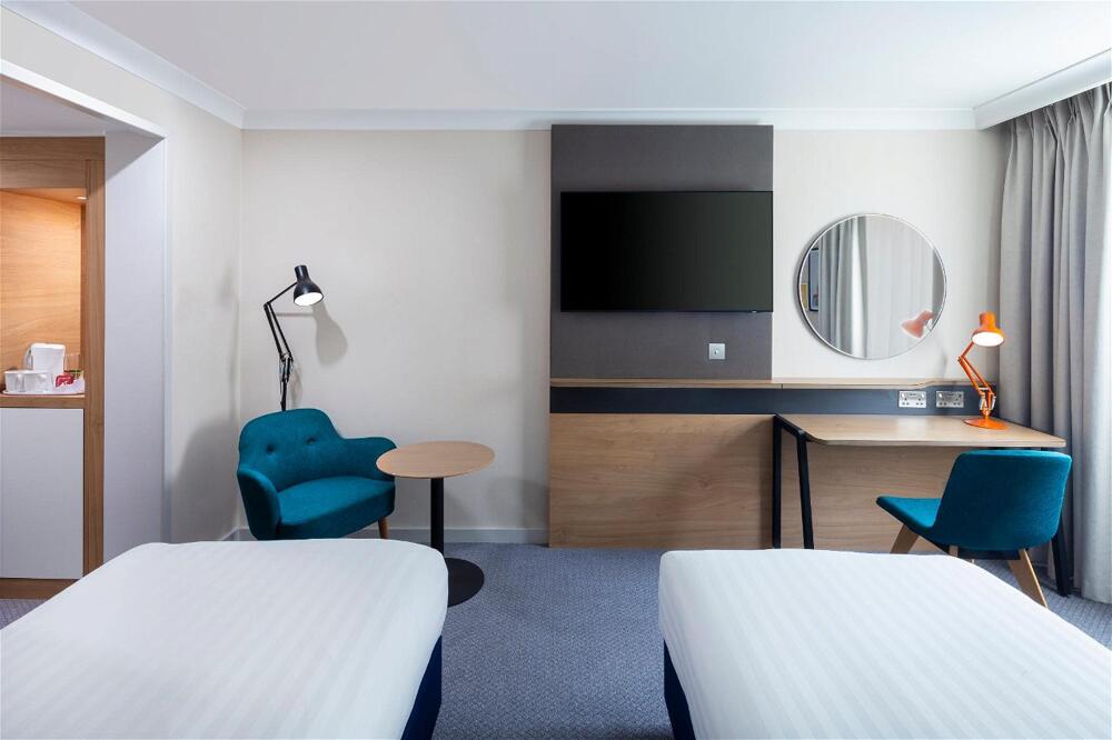 Foto general de Holiday Inn Reading South M4 Jct 11, an IHG Hotel
