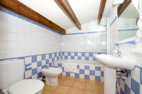 Foto del baño de Binibeca Beach Villas