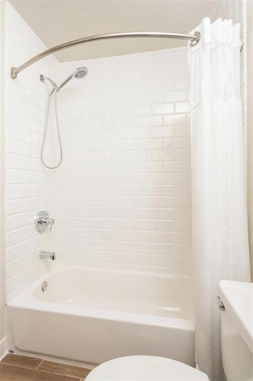 Foto del baño de Hotel Four Points by Sheraton Chicago Schaumburg