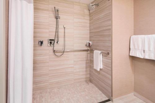 Foto del baño de Hotel San Francisco Airport Marriott Waterfront