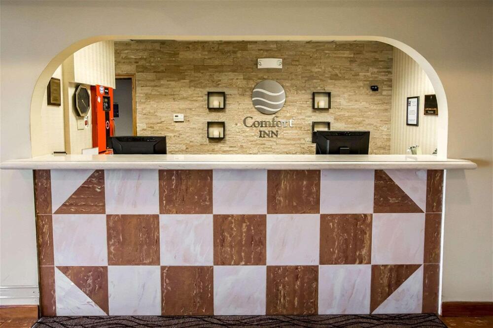 Foto general de Hotel Comfort Inn Crystal Lake - Algonquin