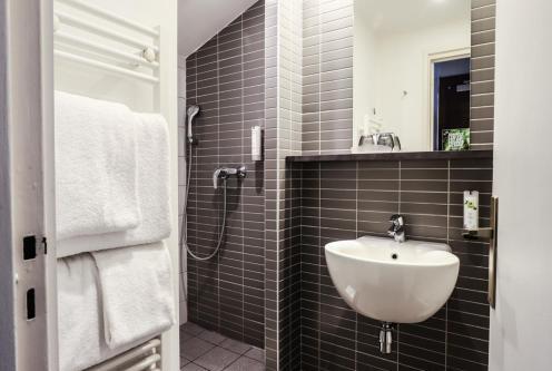 Foto del baño de Hotel Des Cedres