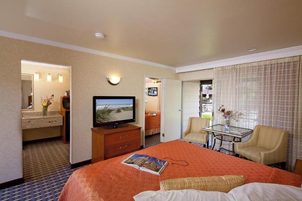 Foto de una habitación de Hotel Best Western Garden Inn