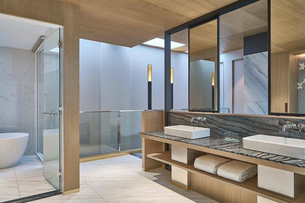Foto de una habitación de Hotel Le Meridien Kota Kinabalu
