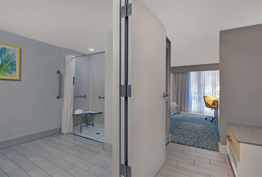Foto del baño de Hotel Hampton Inn Oceanfront Jacksonville Beach