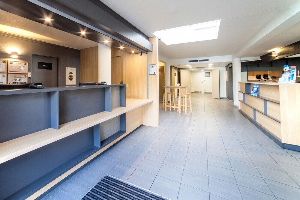 Foto de las zonas nobles de B&amp;amp;B HOTEL Marne-la-Vallée Bussy-Saint-Georges