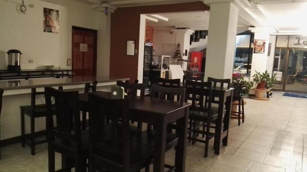 Foto de restauración de Hotel America