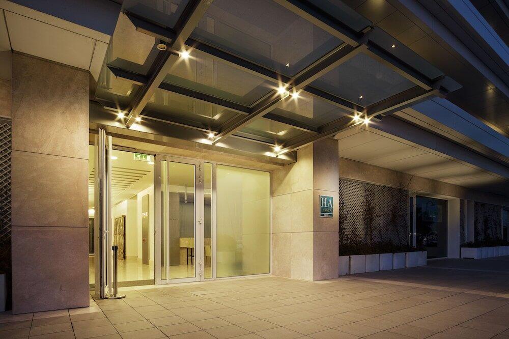Foto del exterior de Hotel Las Suites de Puerto Sherry