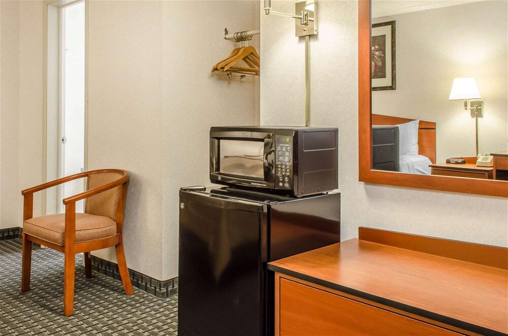 Foto de una habitación de Hotel Rodeway Inn State College - near University