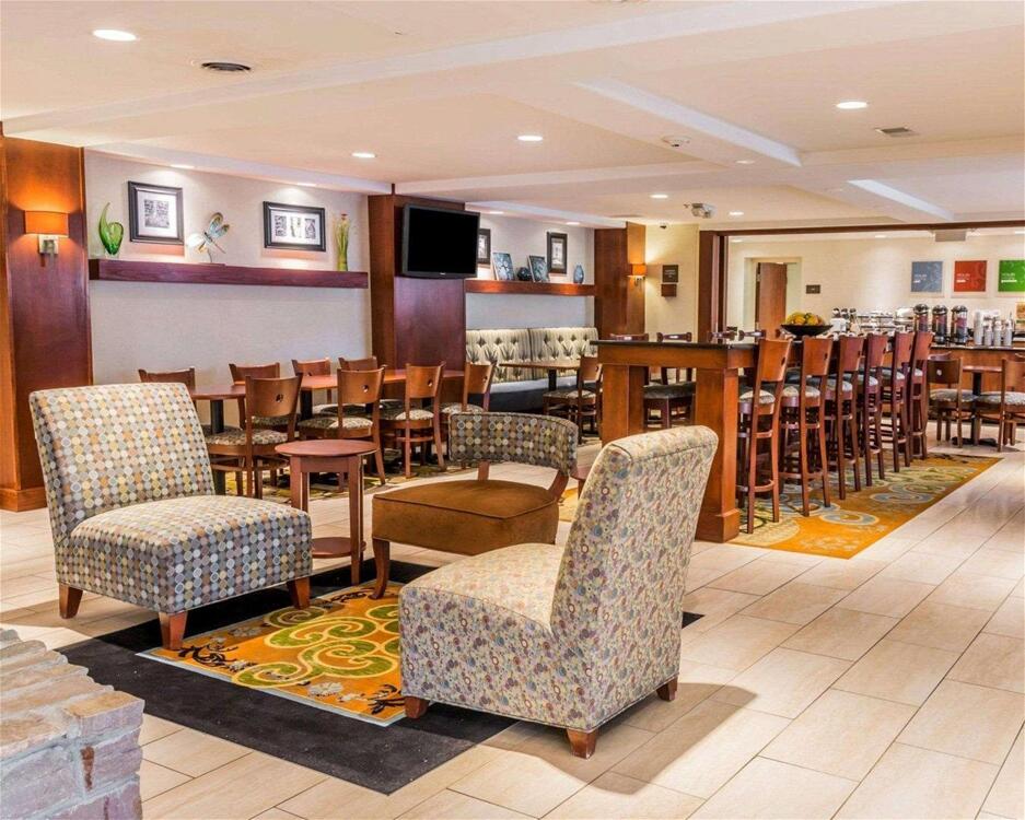 Foto de restauración de Hotel Comfort Inn Plymouth