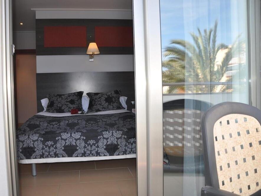 Foto de una habitación de Apartamentos Casablanca Suites - Adults Only