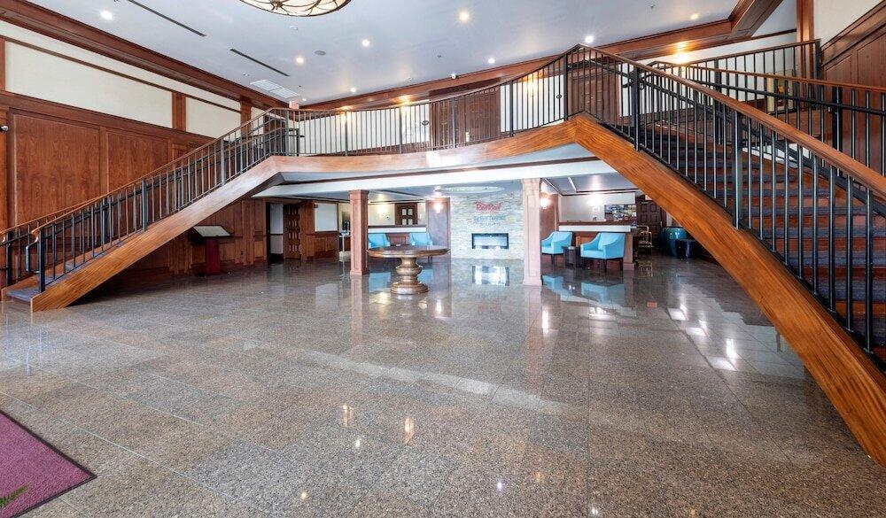Foto de las zonas nobles de Hotel Red Roof Inn &amp;amp; Suites Wilmington – New Castle
