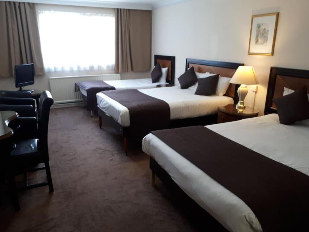 Foto de una habitación de Britannia Hotel Aberdeen