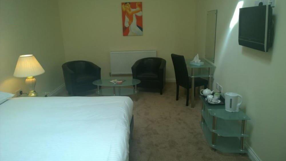 Foto de una habitación de Britannia Hotel Aberdeen