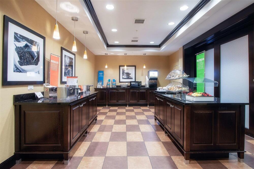 Dining – Hotel Hampton Inn Oxford/Miami University Area