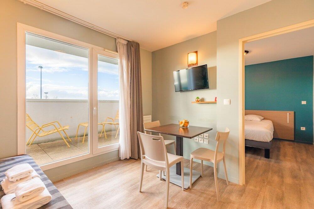 Foto de una habitación de Appart&amp;#039;City Classic La Roche sur Yon Centre