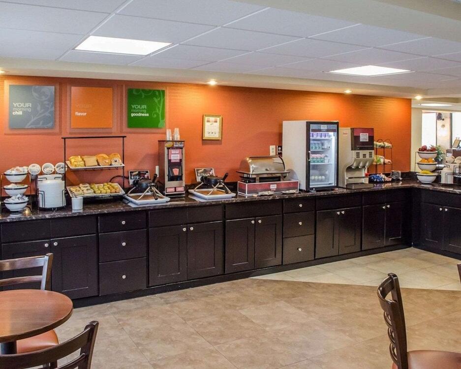 Foto de restauración de Hotel Quality Inn Riverfront