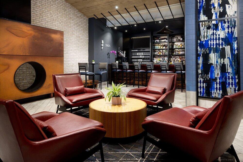 Foto de restauración de Hotel Fairfield Inn &amp;amp; Suites by Marriott New York Manhattan/Times Square South