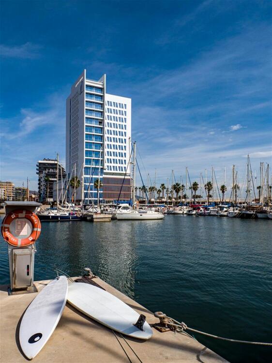 Foto general de Hotel Marina Badalona