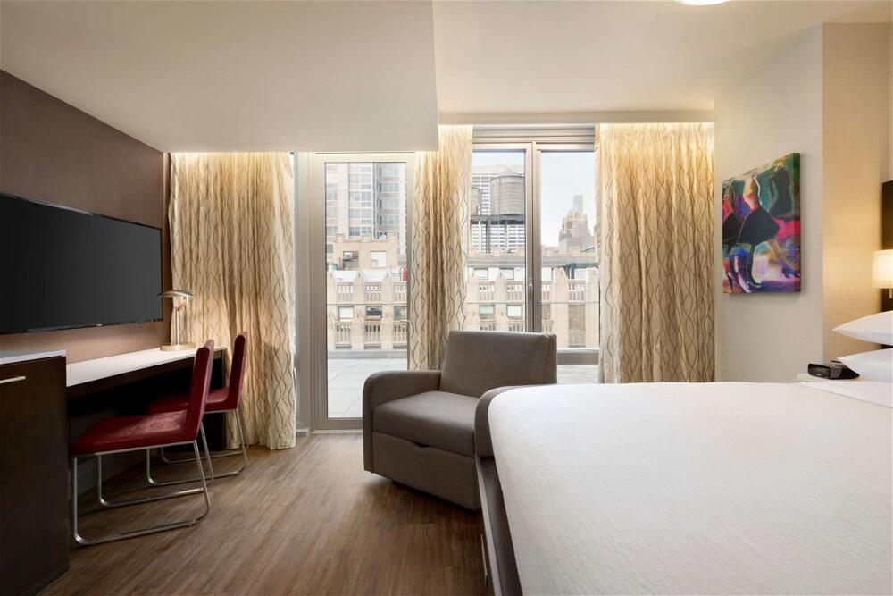 Foto de una habitación de Hotel Embassy Suites By Hilton New York Manhattan Times Square