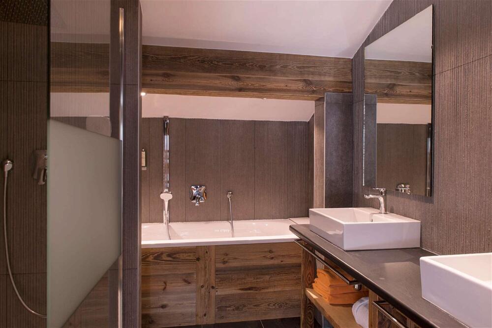 Foto del baño de Les Gentianettes Hotel &amp;amp; Spa