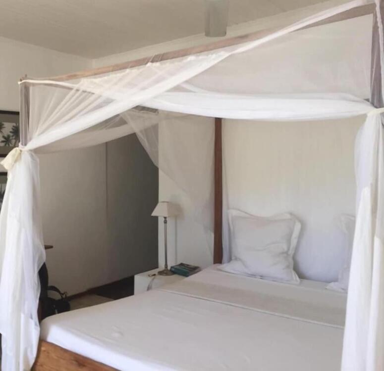 Foto de una habitación de Hotel Princesse du Lagon