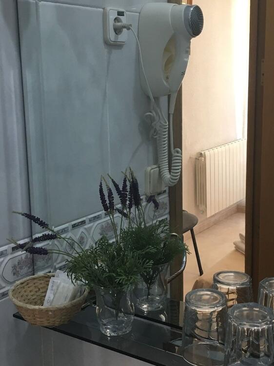 Foto del baño de Hostal R. Lido