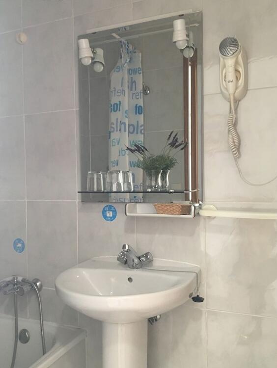 Foto del baño de Hostal R. Lido