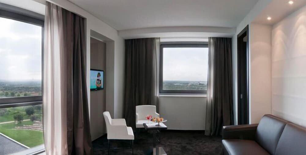 Foto de una habitación de Parco dei Principi Hotel Congress &amp;amp; Spa