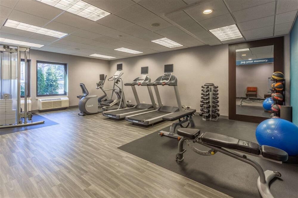 Foto de los servicios de Hotel Hampton Inn Madison East Towne Mall Area