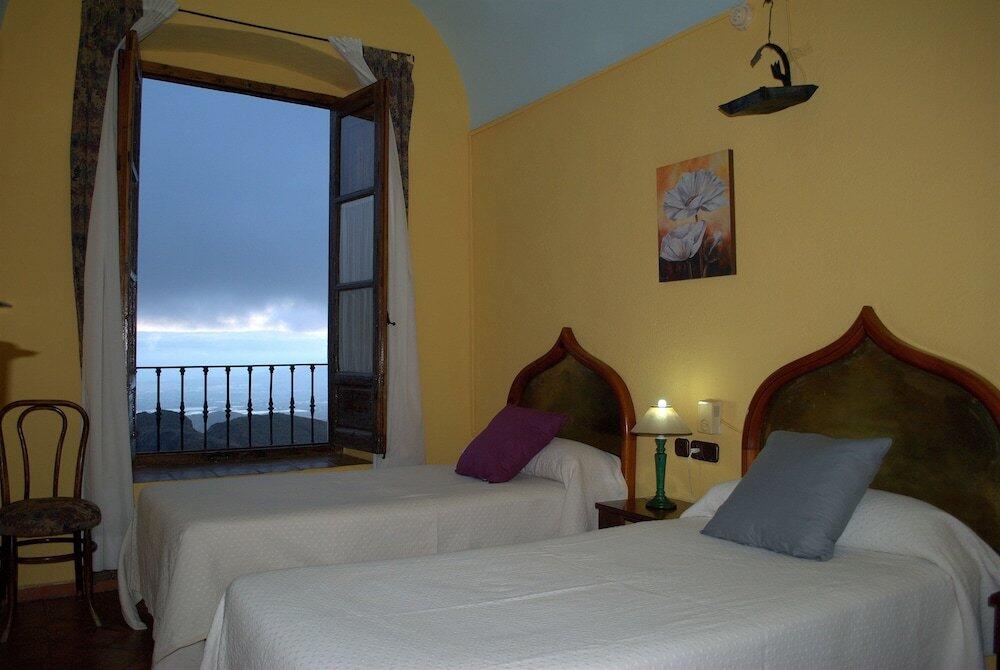 Foto de una habitación de Hotel Balneario De Sierra Alhamilla