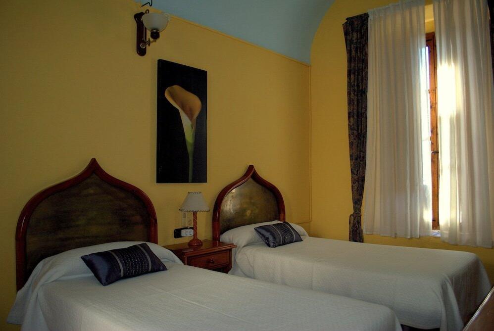 Foto de una habitación de Hotel Balneario De Sierra Alhamilla