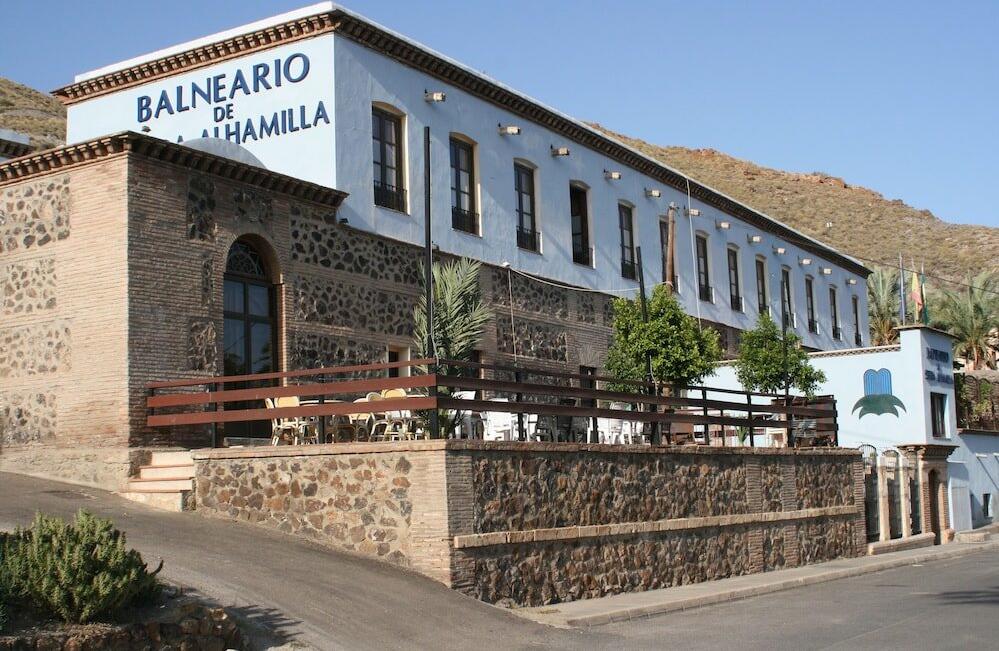 Foto del exterior de Hotel Balneario De Sierra Alhamilla
