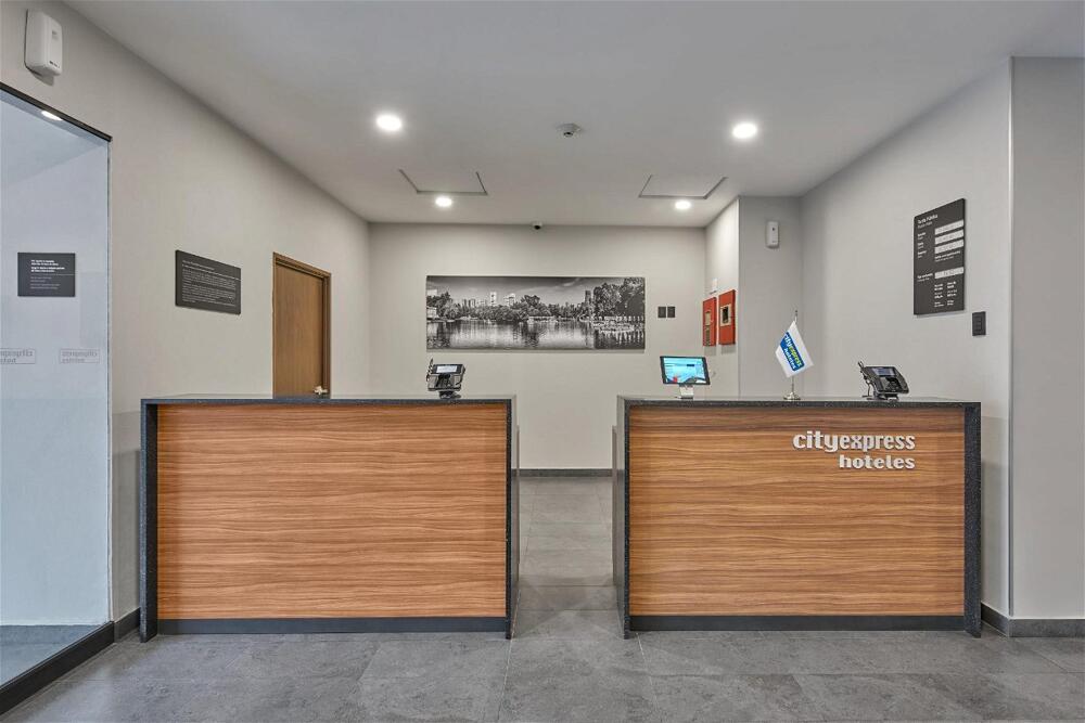 Foto de las zonas nobles de Hotel City Express CDMX Tlalpan