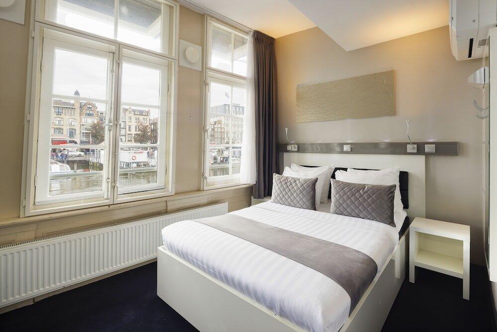 Foto de una habitación de Hotel CC
