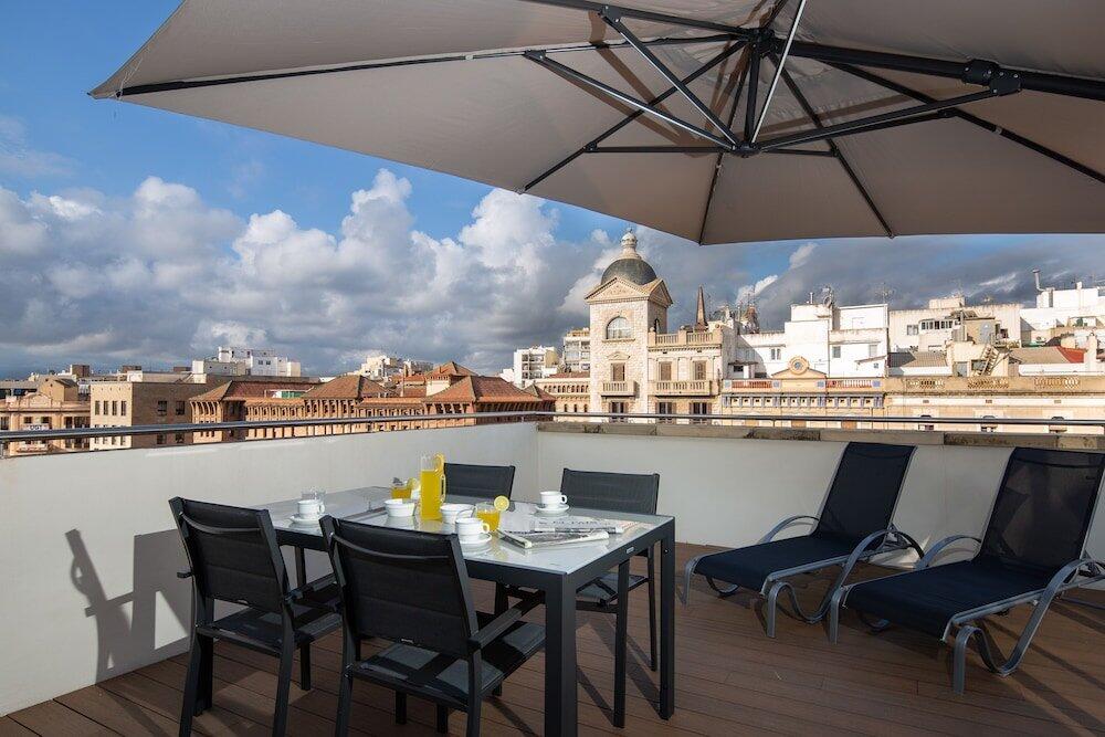 Foto de una habitación de Apartaments Rambla 68