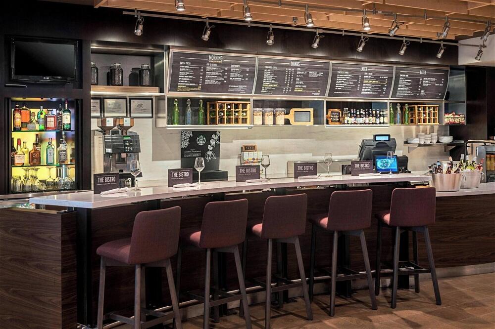 Dining – Hotel Courtyard Jersey City Newport