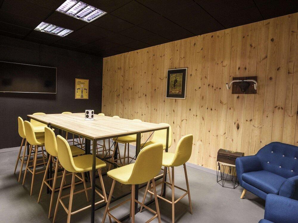 Foto general de Greet Hotel Evreux Centre - ex Ibis Budget