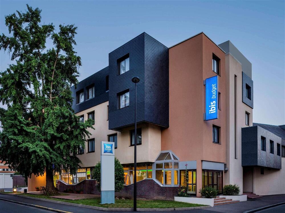 Foto general de Greet Hotel Evreux Centre - ex Ibis Budget