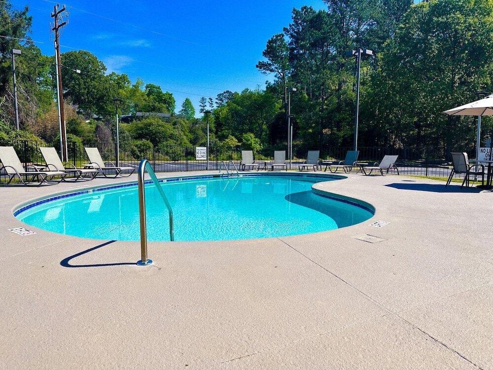 Foto de los servicios de Hotel Comfort Inn &amp;amp; Suites Clemson - University Area