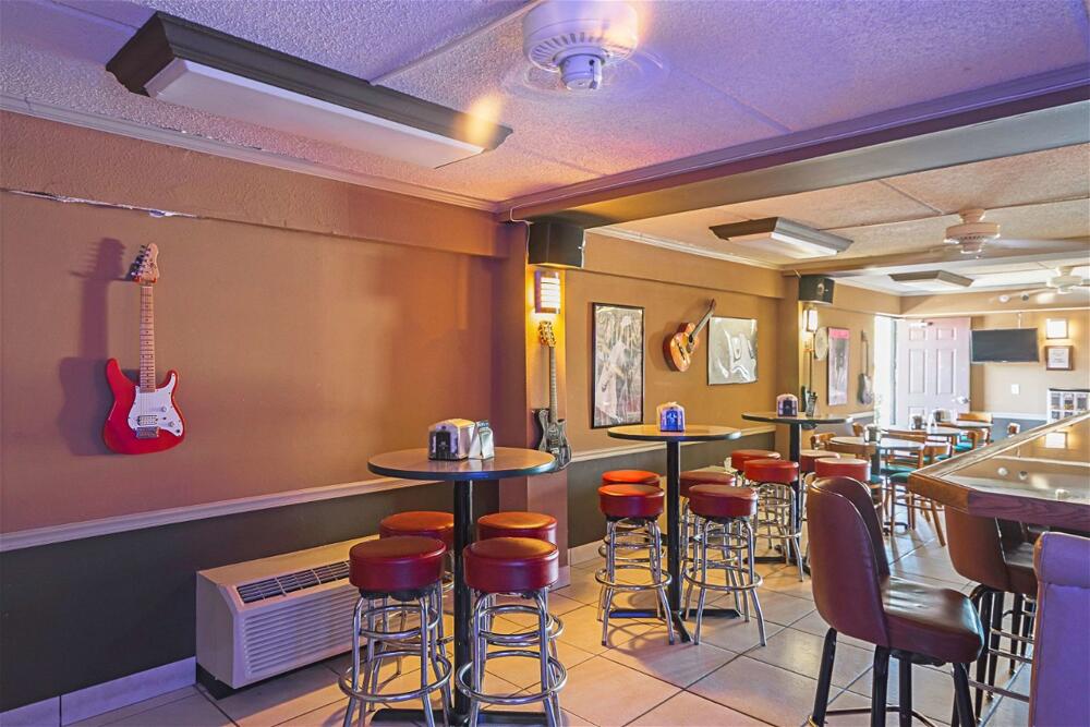 Foto de los servicios de Hotel Americas Best Value Inn &amp;amp; Suites Melbourne