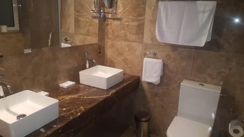 Foto del baño de The Manoel Boutique Hotel