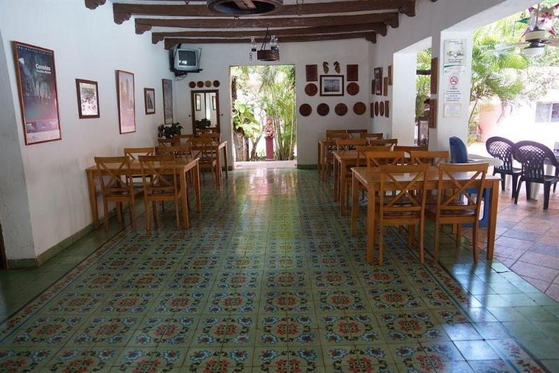 Photo – Hotel Doralba Inn Chichen