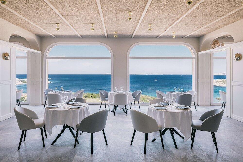 Foto de restauración de Hotel MClub Marmorata