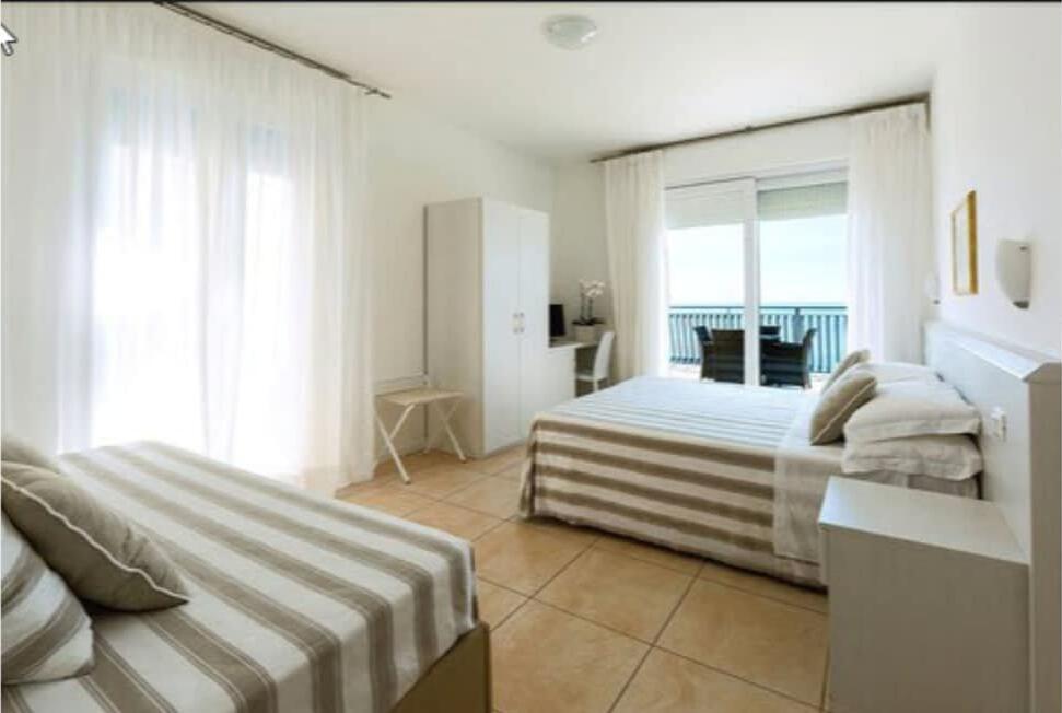 Foto de una habitación de Hotel Plaza Esplanade